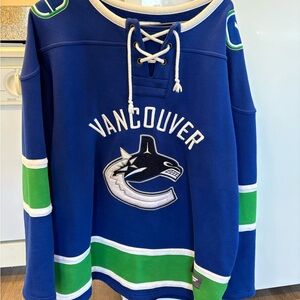 Fanatics Vancouver Canucks hockey sweater.